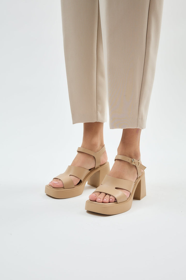 Beige Giri