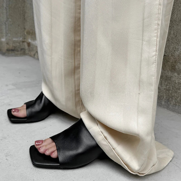 Arlette Rojo Tacón Mules