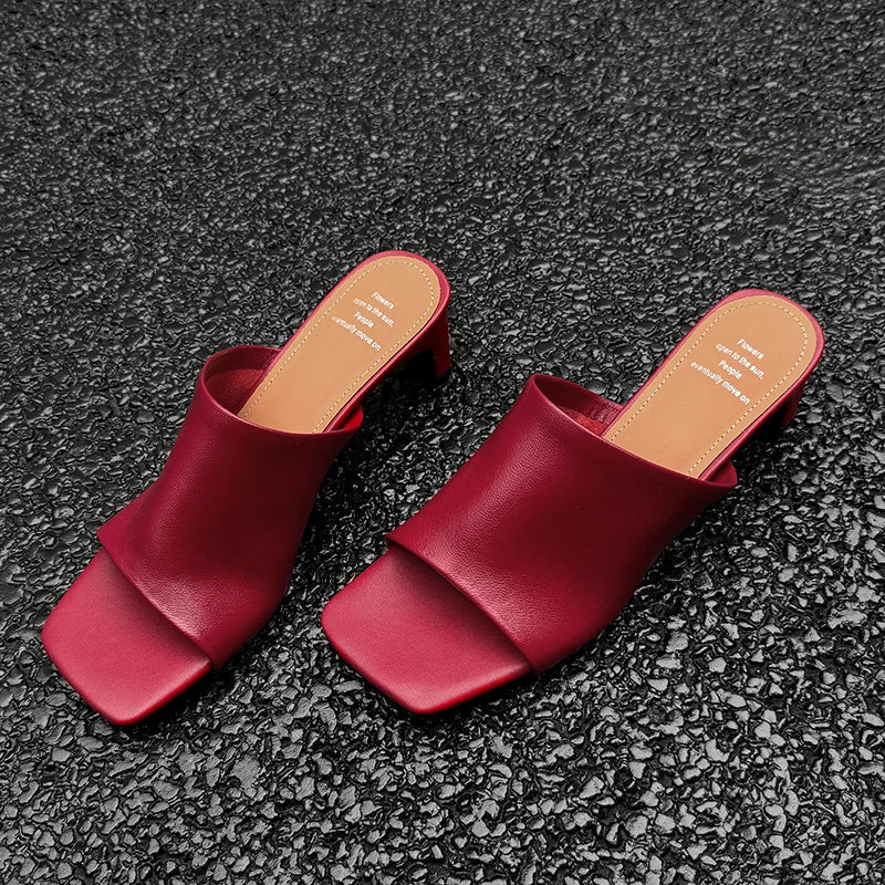 Arlette Rojo Tacón Mules