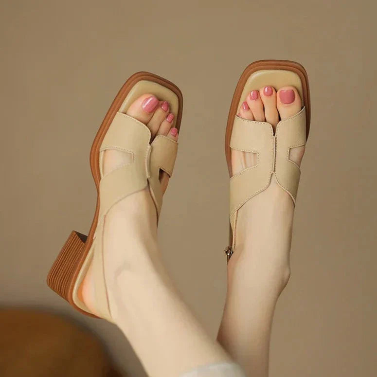 Sassari Tacón Sandals